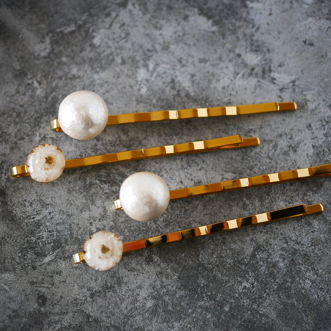 Set of 2 cotton pearl and Yamaha box hairpins - 耳环/耳夹 - 树脂 白色