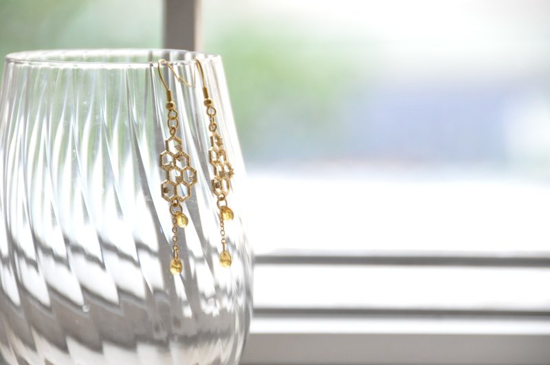 armei ‘甜蜜蜜’蜜糖 耳环 ‘My Honey’ Honey Honeycomb earrings - 耳环/耳夹 - 其他金属 金色