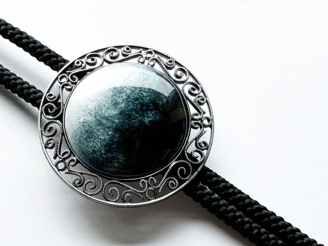 Silver Looptie Onyx Cloisonne ware loop tie Bolo tie Silver hardware Silk string used - 领带/领带夹 - 其他金属 黑色