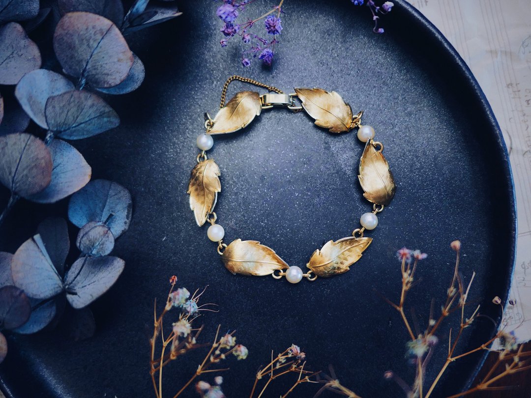 Krementz 波浪压纹金叶珍珠手链－美国古董首饰 Vintage Jewelry - 手链/手环 - 珍珠 