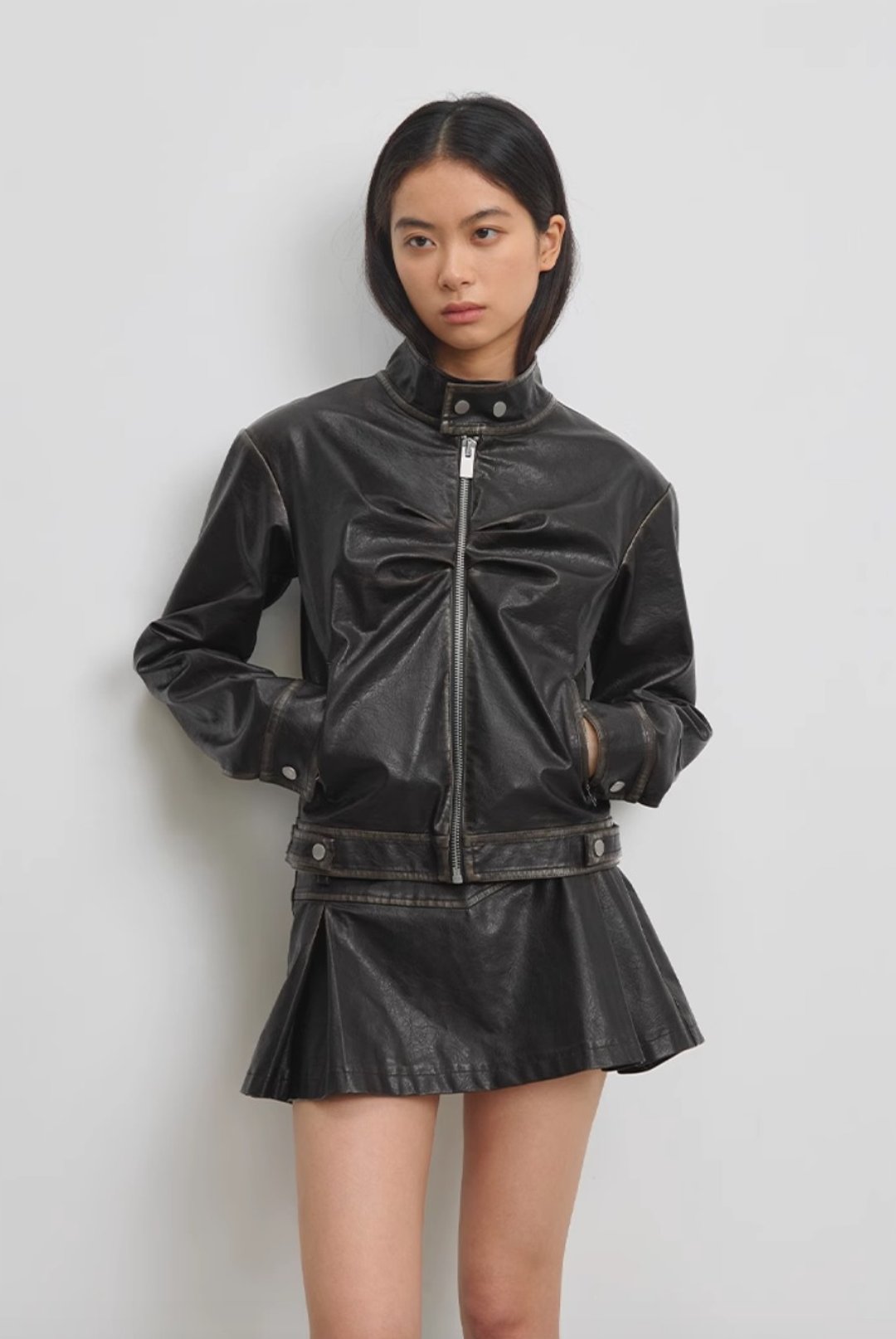 Butterfly Leather Jacket 蝴蝶打褶擦色做旧机车皮衣 - 女装上衣 - 其他材质 黑色