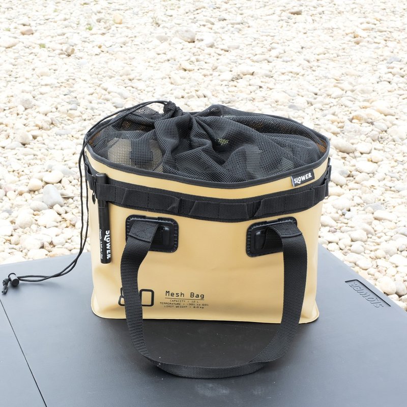 【日本SLOWER】防水束口手提包-12 L(三色可选) - 露营用品 - 橡胶 多色