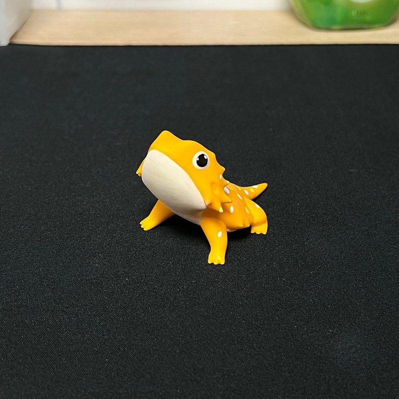 原创手作公仔 | 黄色松狮蜥03色 中型尺寸 | 1个入 - 玩偶/公仔 - 树脂 黄色