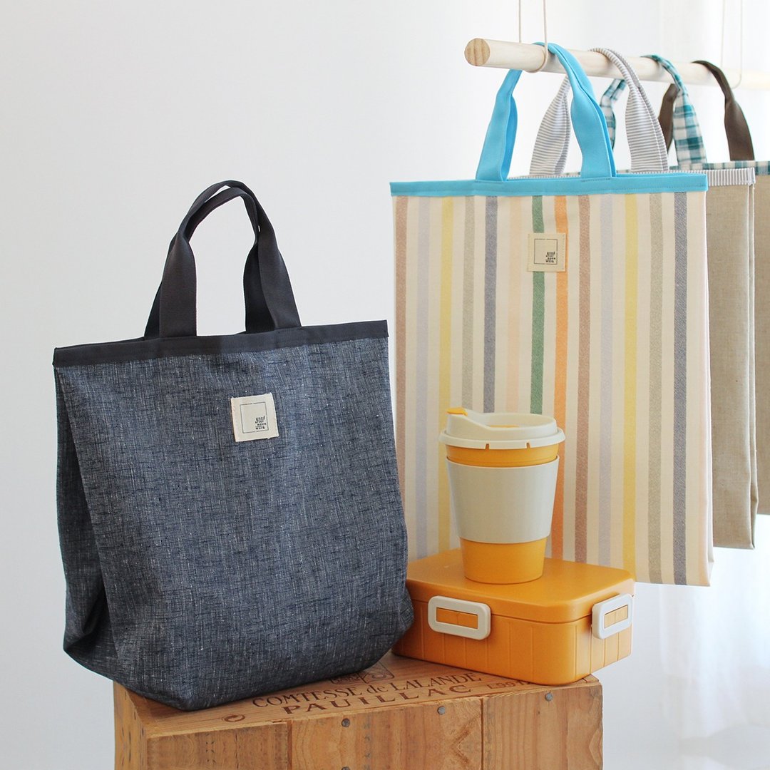 All-in-one TOTE 两用 便当袋 红酒提袋 防水内里 轻便快干 - 便当盒/饭盒 - 棉 多色