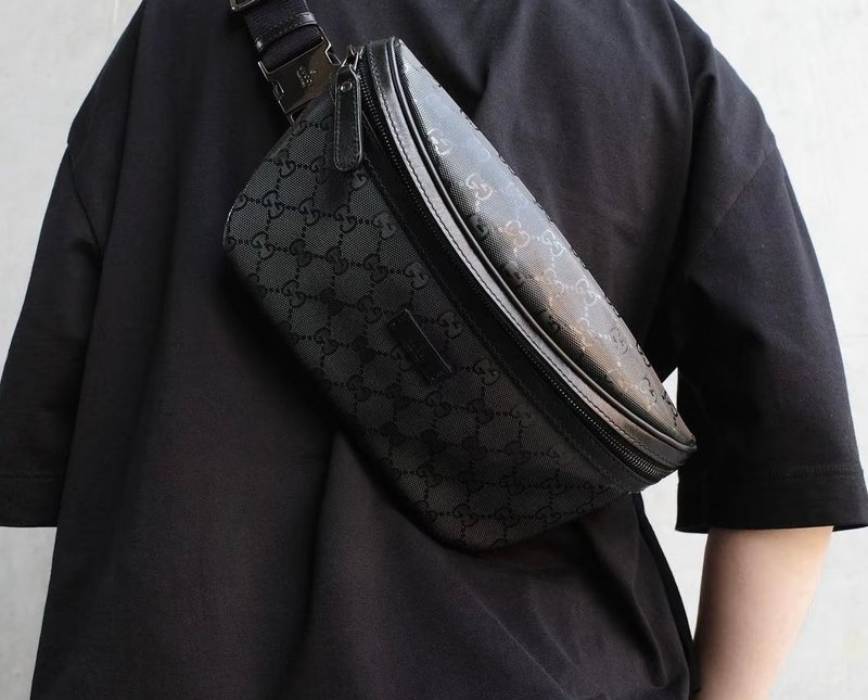 GUCCI PVC Bumbag 时尚型男推荐款低调黑魂老花 GGLOGO - 侧背包/斜挎包 - 塑料 黑色