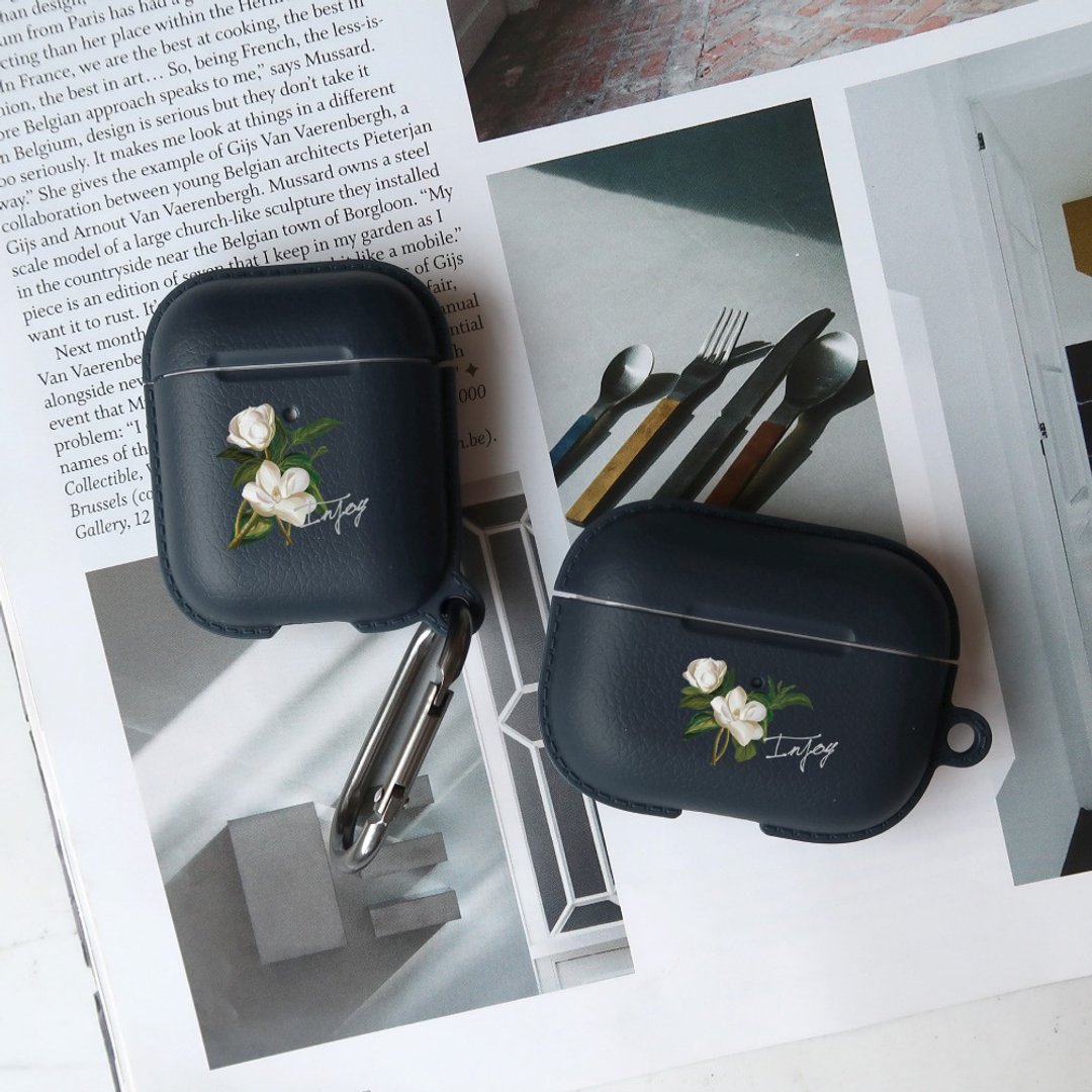 AirPods / AirPods Pro 柔白香氛花朵 保护套 TPU收纳盒 附挂勾 - 耳机收纳 - 塑料 蓝色