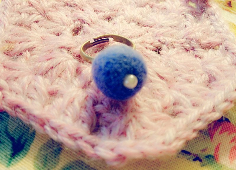 指轮。爱的练习曲－蓝色小豆豆 - 戒指 - 羊毛 蓝色