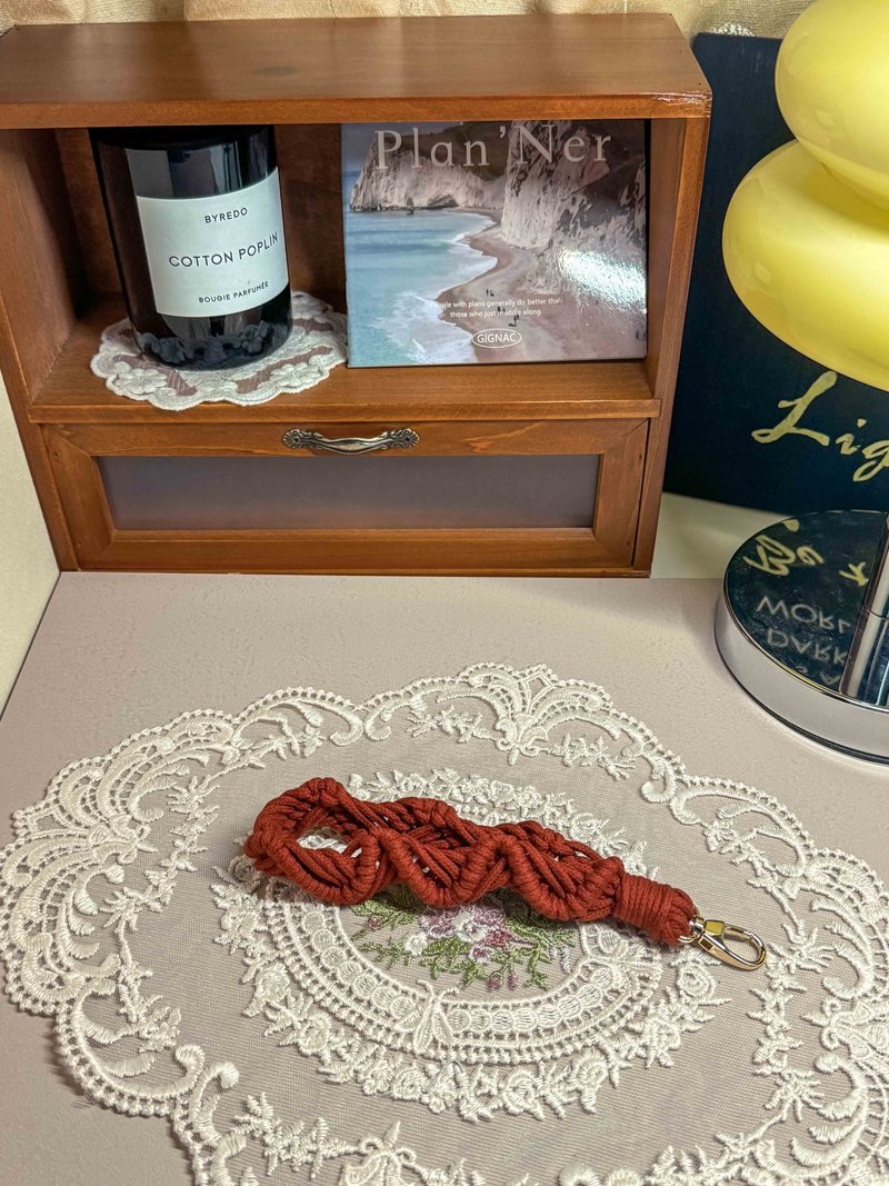 MUMU 编织手机挂绳 附赠一片手机透明垫片 - 挂绳/吊绳 - 棉．麻 