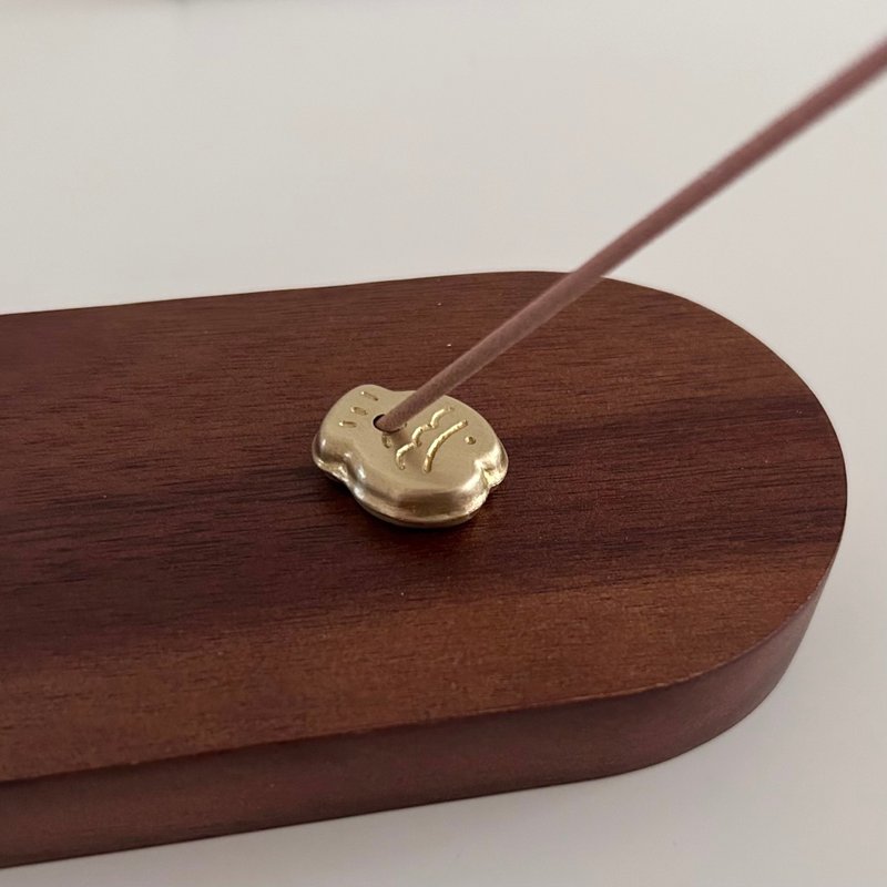 鲷鱼烧 黄铜线香座 - 香薰/精油/线香 - 铜/黄铜 