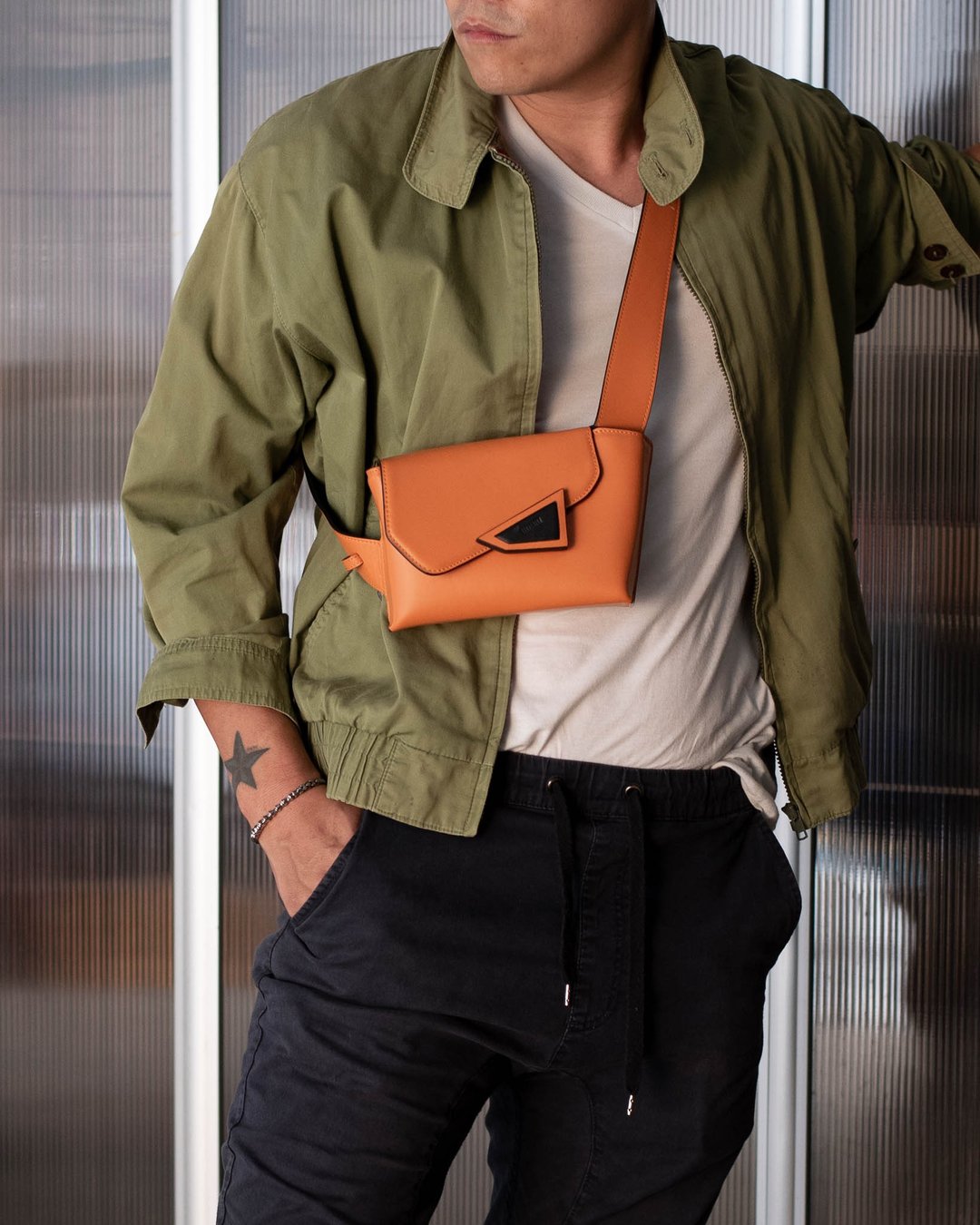 GUTZ Buddy Belt Bag - 侧背包/斜挎包 - 真皮 橘色