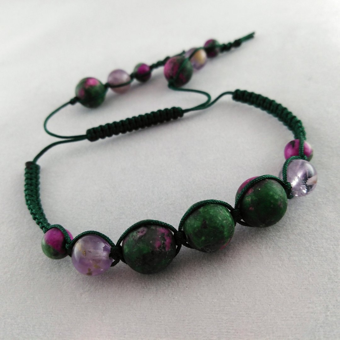 Shambhala Bracelet with Amethyst Cacoxenite and Zoisite - 手链/手环 - 石头 绿色