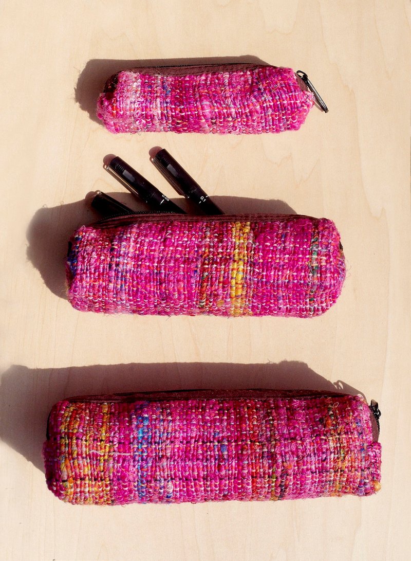 手工限量 手工笔编织笔袋 / 收纳包 / 笔盒 / 杂物包 - 手捻纱丽线笔袋组 - 铅笔盒/笔袋 - 其他材质 多色