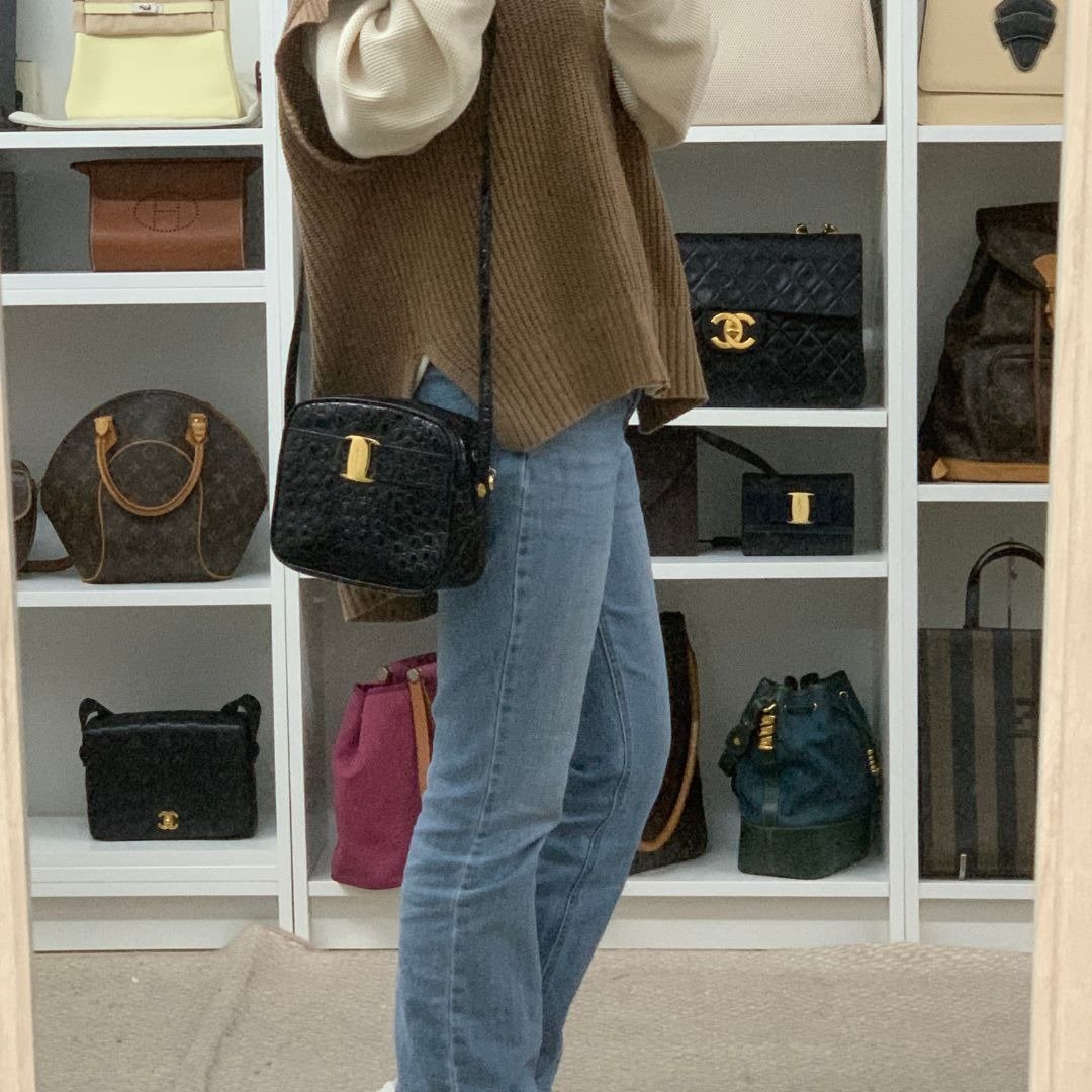 Salvatore Ferragamo V Vara 压纹皮革 鳄鱼纹 侧背包 黑色 - 01488 - 侧背包/斜挎包 - 真皮 黑色
