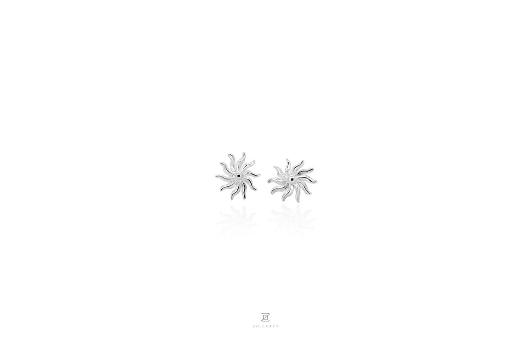 太阳神耳环 - 耳环/耳夹 - 纯银 银色
