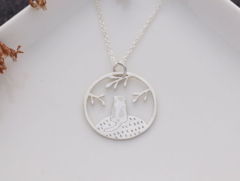 ni.kou 纯银 猫咪 背影 动物 坠饰 项链 - 项链 - 其他金属 