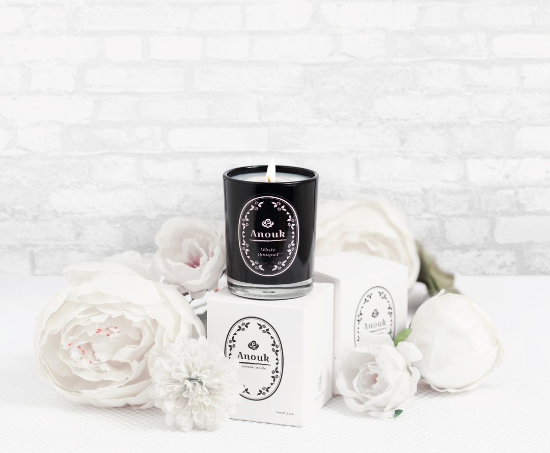 WHITE BOUQUET  香薰蜡烛 Scented Soy Candle (210g) - 蜡烛/烛台 - 蜡 