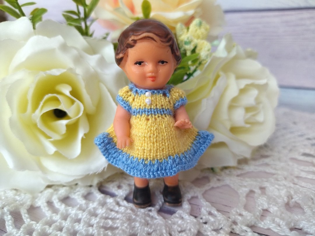 Vintage Ari doll clothes - Ari doll dress - miniature dollhouse - 玩具/玩偶 - 绣线 多色