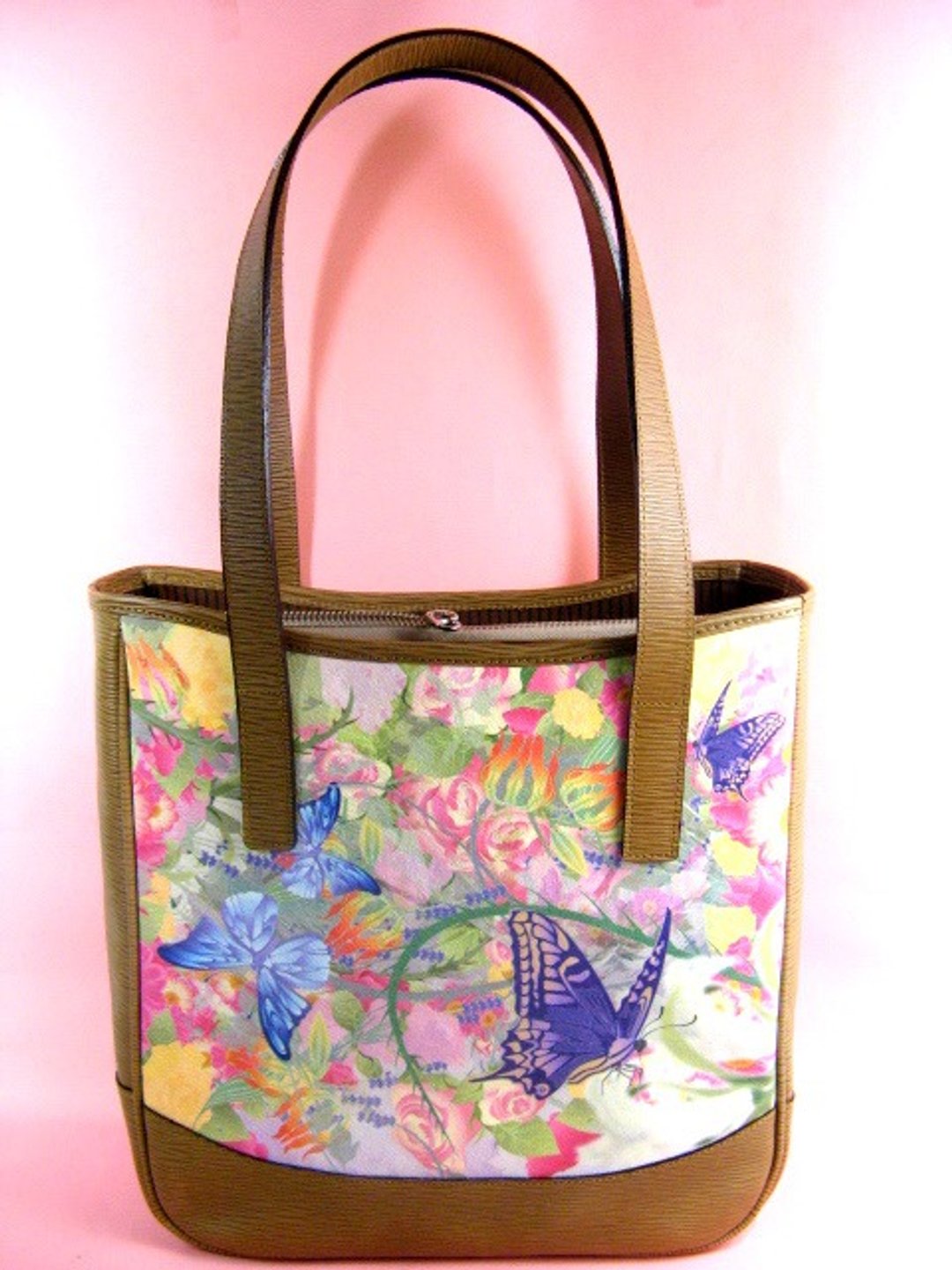 Flowers and Swallow tail Butterflies　 tote bag - 手提包/手提袋 - 真皮 粉红色