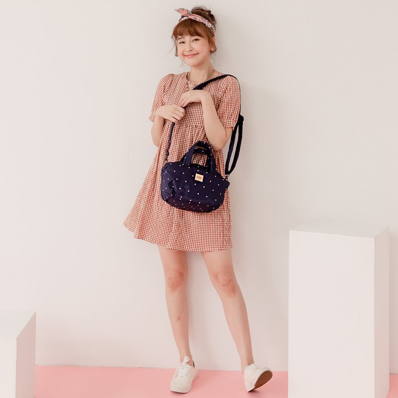 【日常包推荐】VOVAROVA 防泼水迷你斜背包/托特包 - 半点心 - 蓝 - 后背包/双肩包 - 其他人造纤维 蓝色