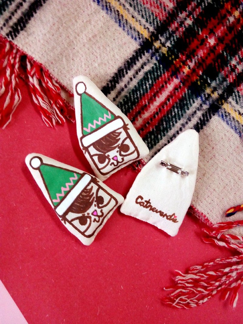 手绘手作原创品牌小贼猫宝宝布夹棉胸针/襟章/Brooch - 胸针 - 棉．麻 白色