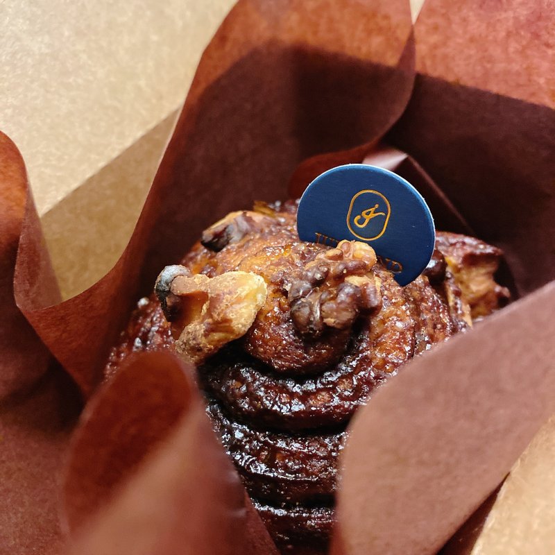 JUJU LAND 完美的乐章 有机椰糖 焦糖核桃肉桂卷 甜点礼盒 4入一 - 面包/吐司 - 新鲜食材 卡其色