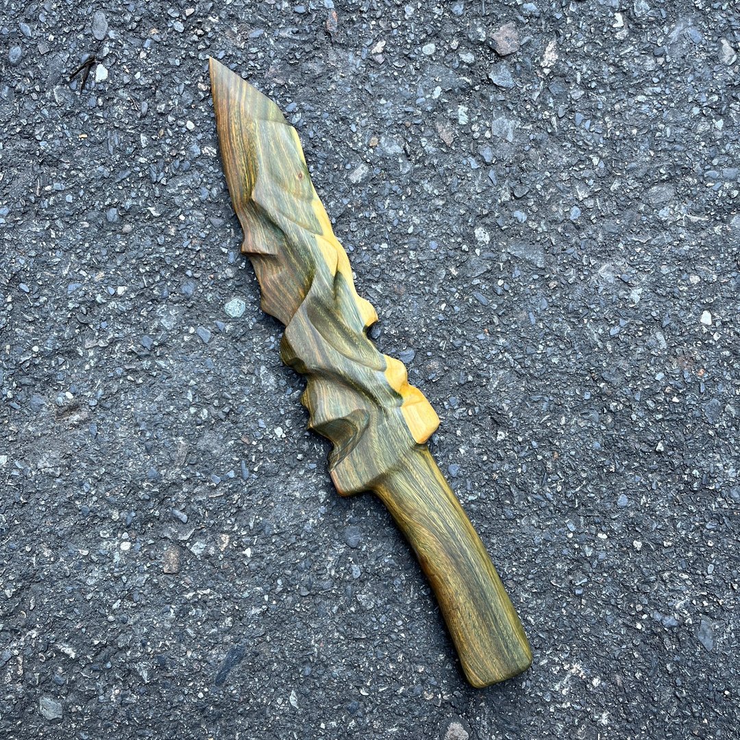 我贩剑　妖刀　明金城　绿檀收藏艺品　手工木刀　短刀　魔剑纸镇 - 摆饰 - 木头 绿色