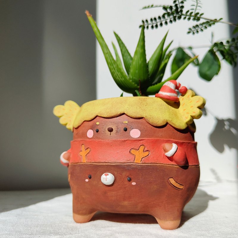 3.5-inch cute girl on Xmas costume handmade planter. - 花瓶/陶器 - 陶 