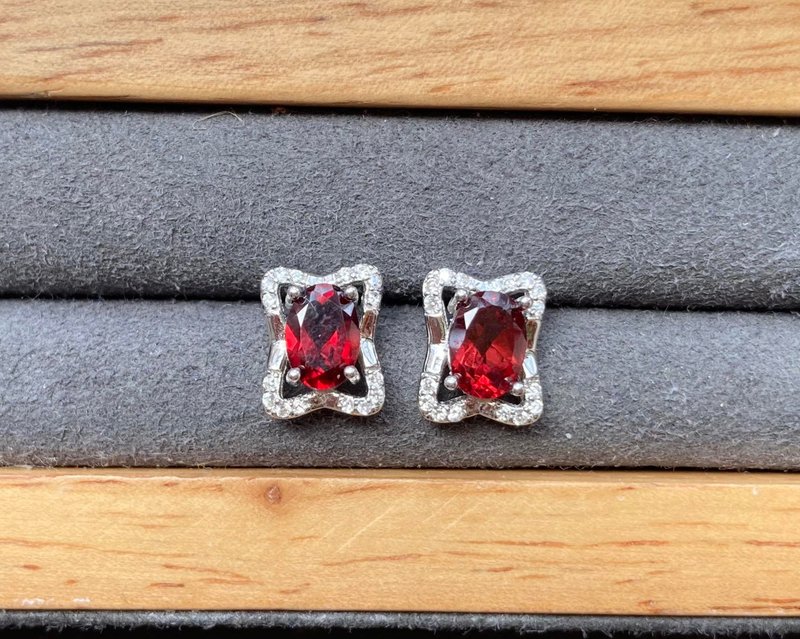 天然石榴石耳环925纯银耳环戒指裸石宝石轻珠宝半宝石 - 耳环/耳夹 - 宝石 红色