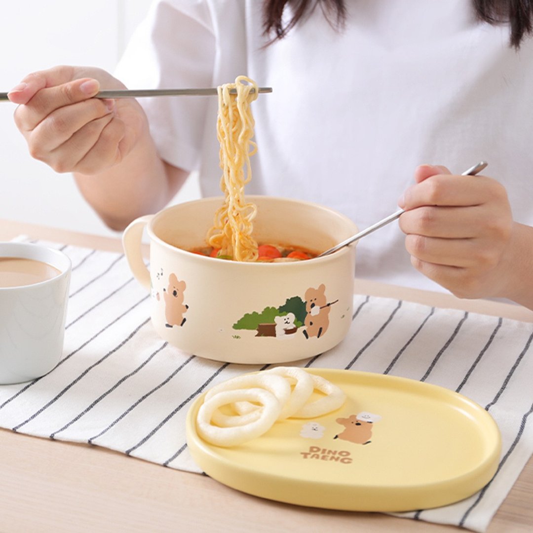 DINOTAENG 陶瓷碗盘组-呆萌町 泡面碗 点心盘 汤碗 盘子 餐具 - 碗 - 其他材质 多色