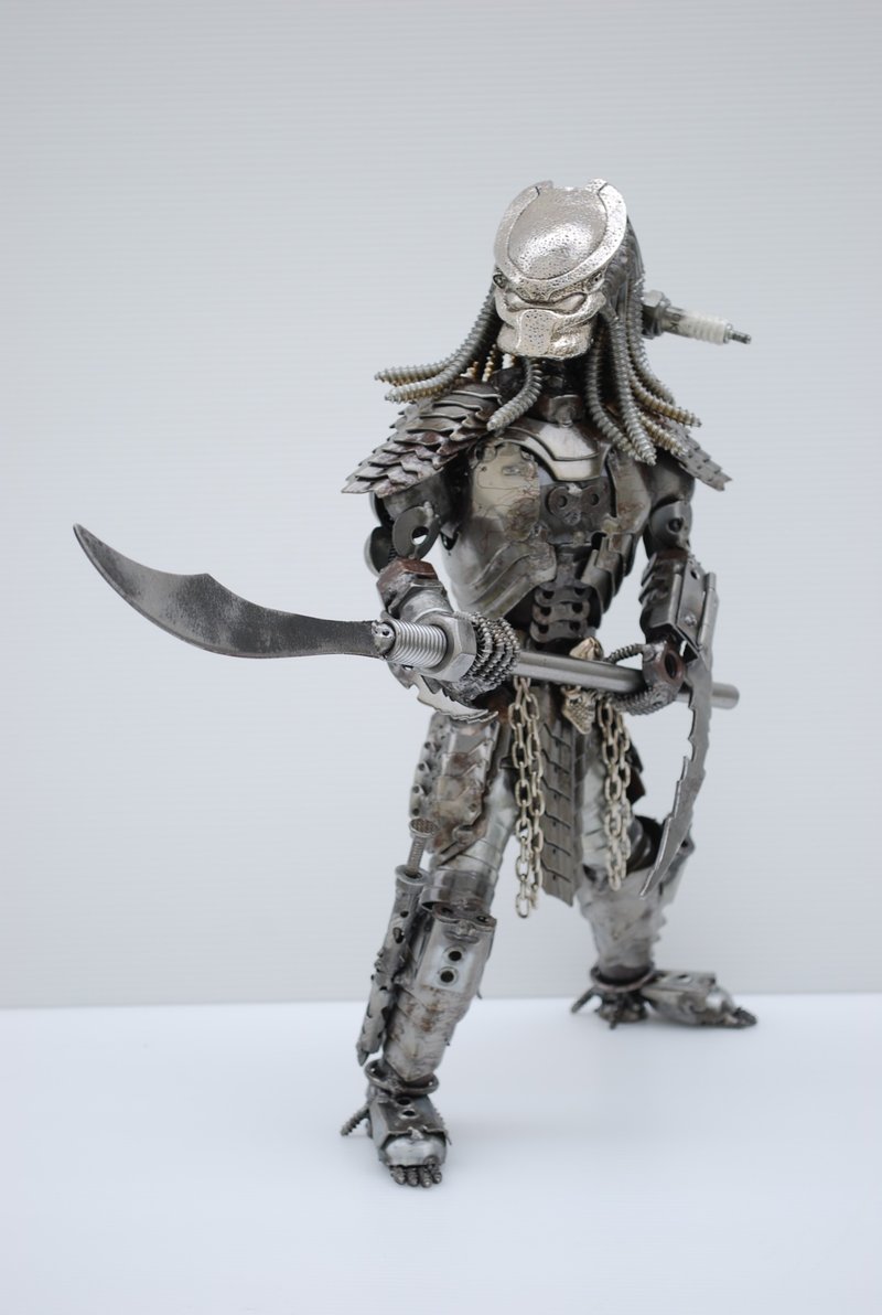异星猎人雕塑 惊艳焊接工艺 超酷生日礼物 (A4/F) - 摆饰 - 其他金属 