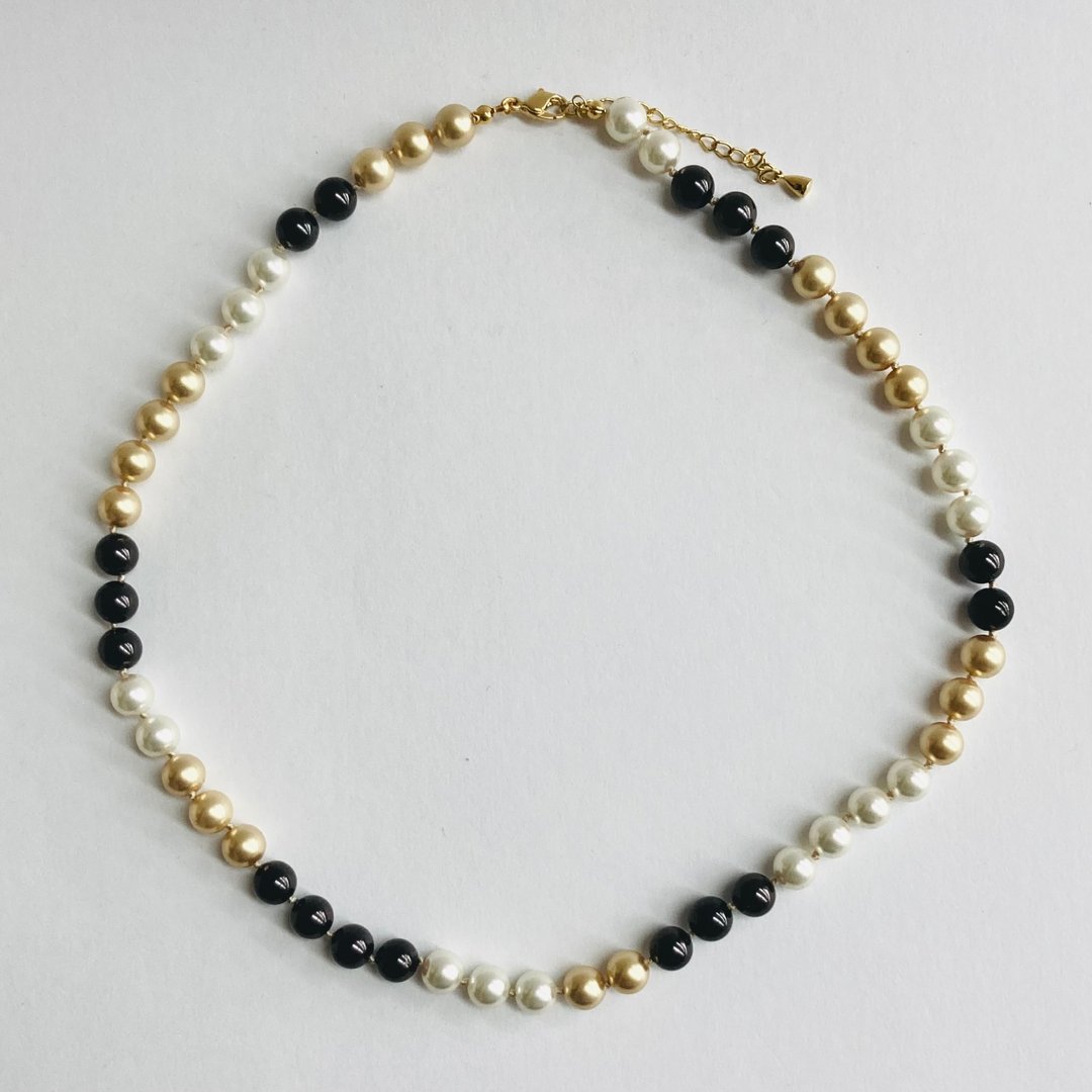玻璃珍珠不对称全结串中长项链/8mm约50cm/金x黑混色/日本制造 - 项链 - 玻璃 黑色