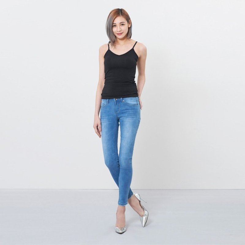 wbp-046-1 浅蓝色弹力漂洗低腰紧身牛仔裤 - 女装长裤 - 棉．麻 蓝色