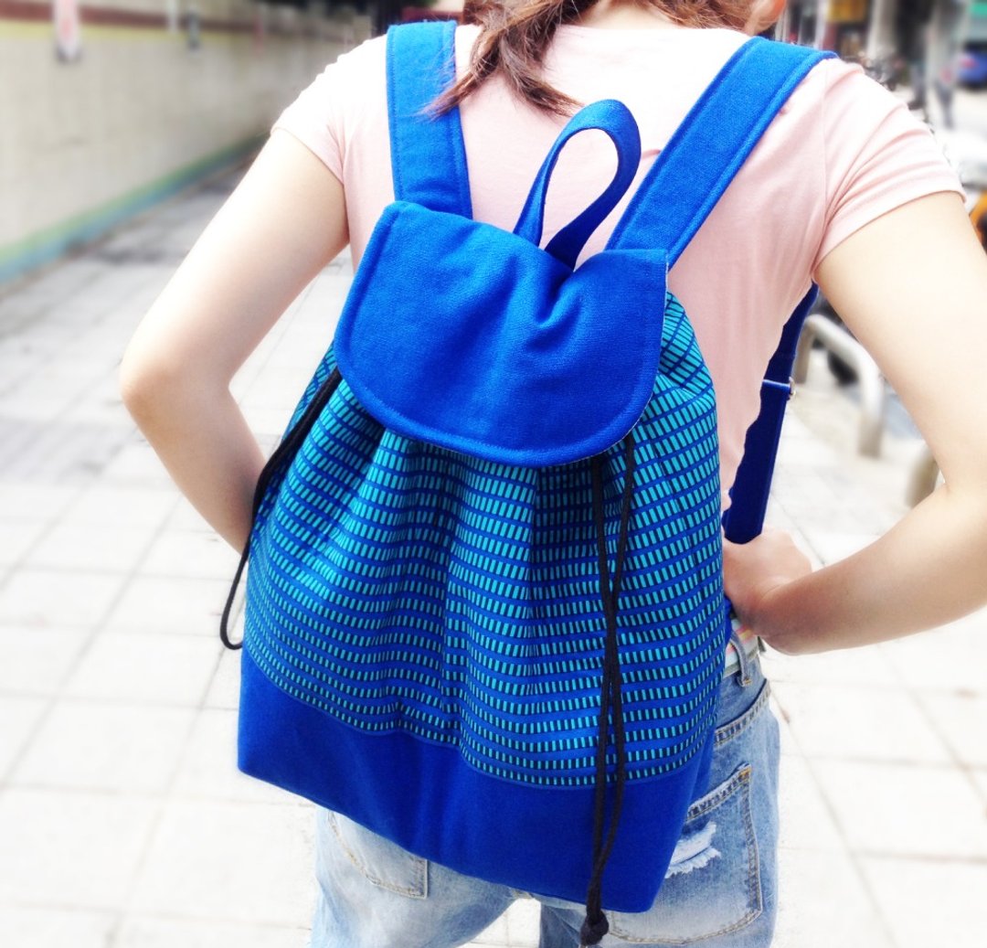 【渐层蓝的迷幻】大后背包 / 防泼水 台湾帆布 大容量旅行包 - 后背包/双肩包 - 棉 蓝色