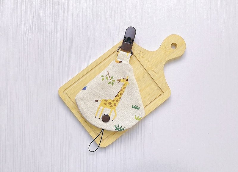 长颈鹿 手工奶嘴链+防尘套 扣带奶嘴夹 - 奶瓶/奶嘴 - 棉．麻 