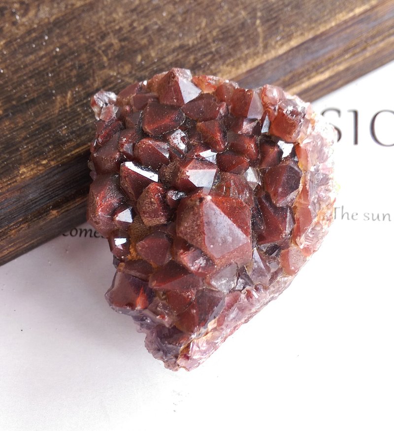 Amethyst 赞比亚产地 红极光 紫水晶 天然矿石 原矿 - 摆饰 - 其他材质 