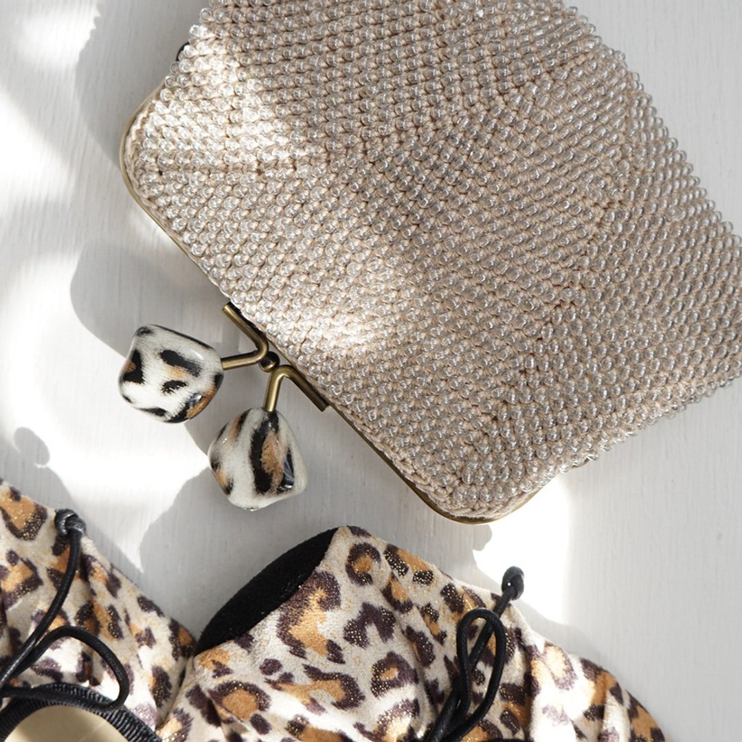 Ba-ba handmade Beads crochet pouch No.1644 - 化妆包/杂物包 - 其他材质 卡其色