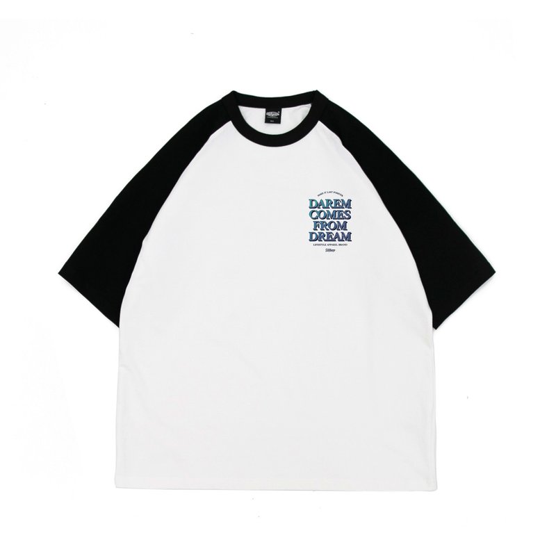 DAKYAM Darem Comes From Dream 字母印花插肩牛角袖短袖T恤 - 男装上衣/T 恤 - 棉．麻 