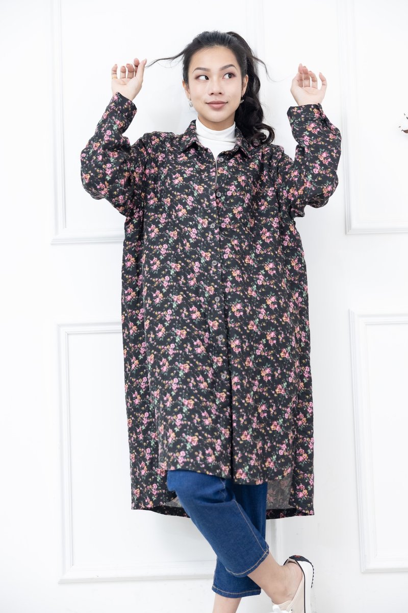 翻领粉红碎花外套 黑色 - 女装休闲/机能外套 - 其他材质 黑色