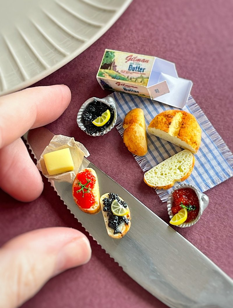 迷你面包套装，搭配红鱼子酱和黑鱼子酱 - 玩偶/公仔 - 其他材质 多色