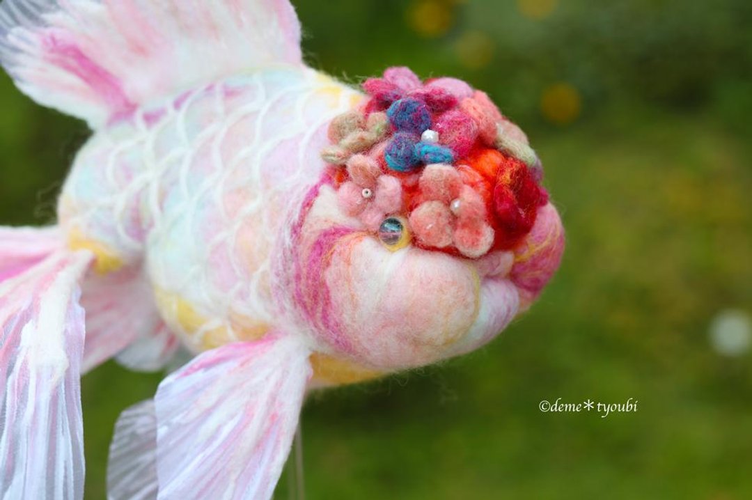 Needle felted goldfish Flower cap oranda-Pink- - 摆饰 - 棉 粉红色