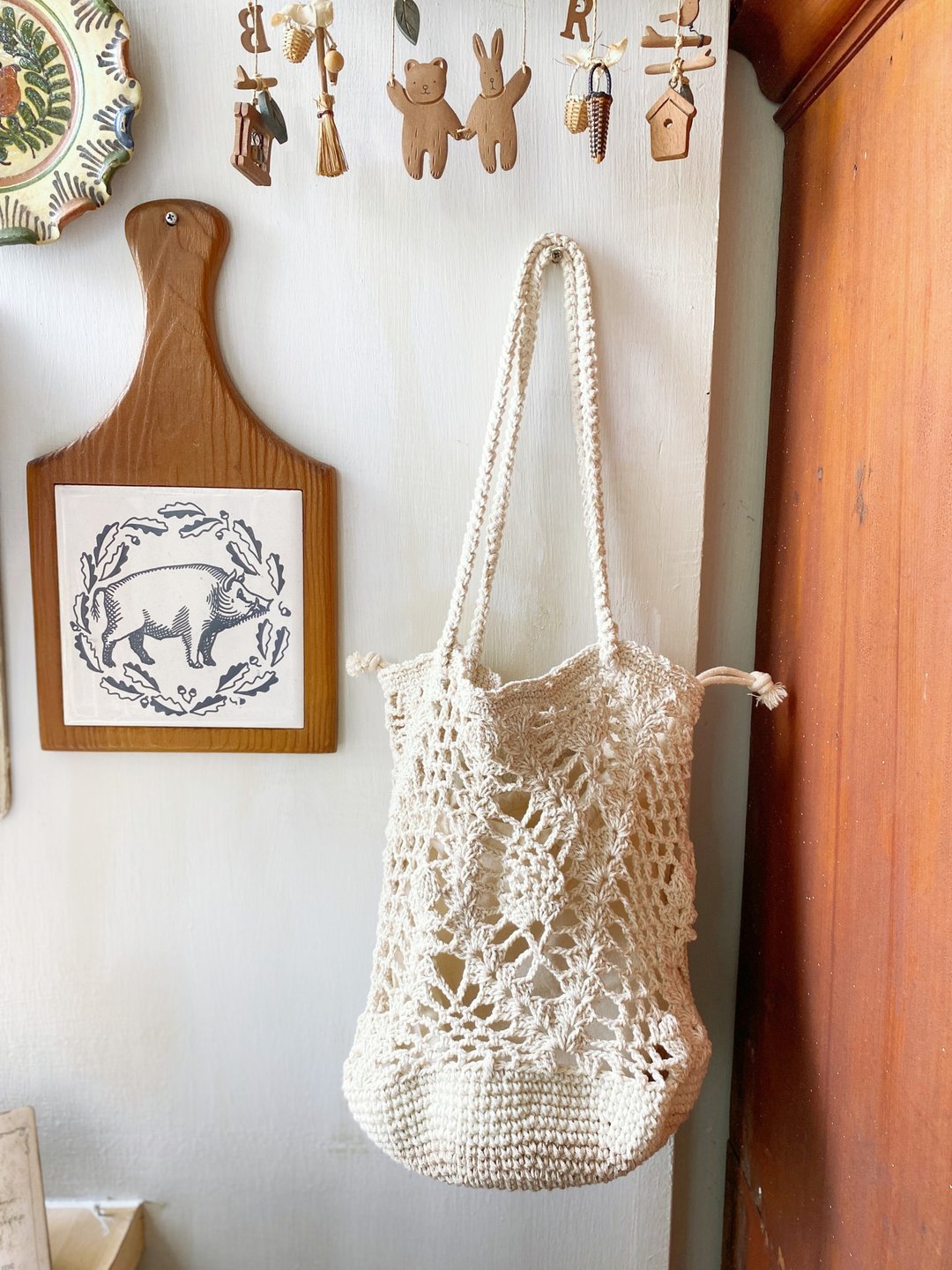 【好日手作】Handmade。手工编织可可色凤梨花手提侧背镂空包 - 手提包/手提袋 - 棉 咖啡色