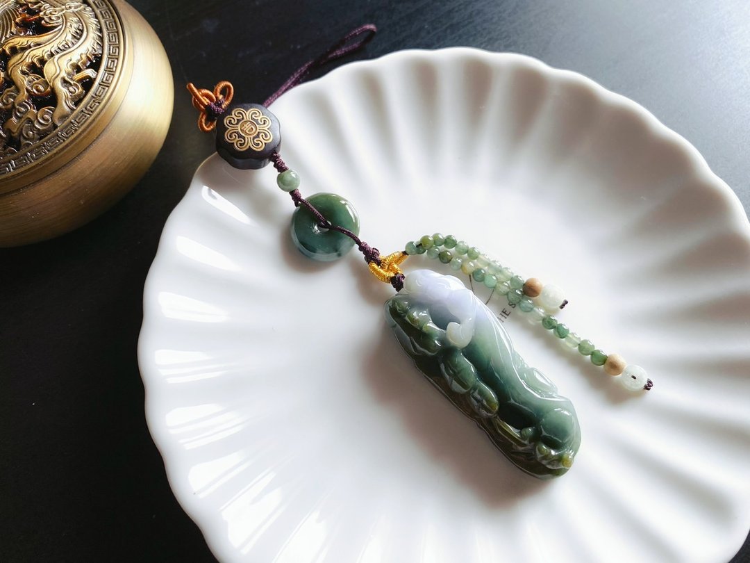 天然缅甸玉 翡翠 螭龙 平安扣 如意 一叶致富 发财 包挂 礼物 - 吊饰 - 玉石 绿色