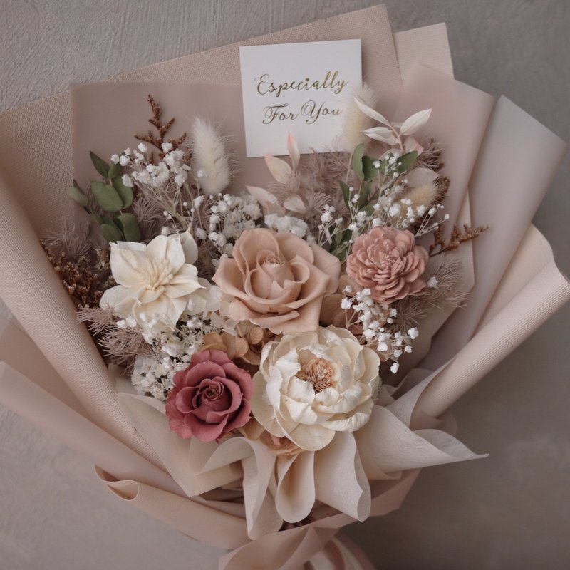 微光奶茶情人节花束/生日/求婚/永生花 - 干燥花/捧花 - 植物．花 卡其色