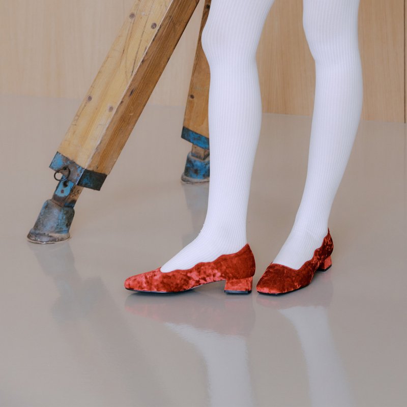 Ella Mirror Wave 绒面玛莉珍鞋 红色 - 女款休闲鞋 - 其他材质 红色