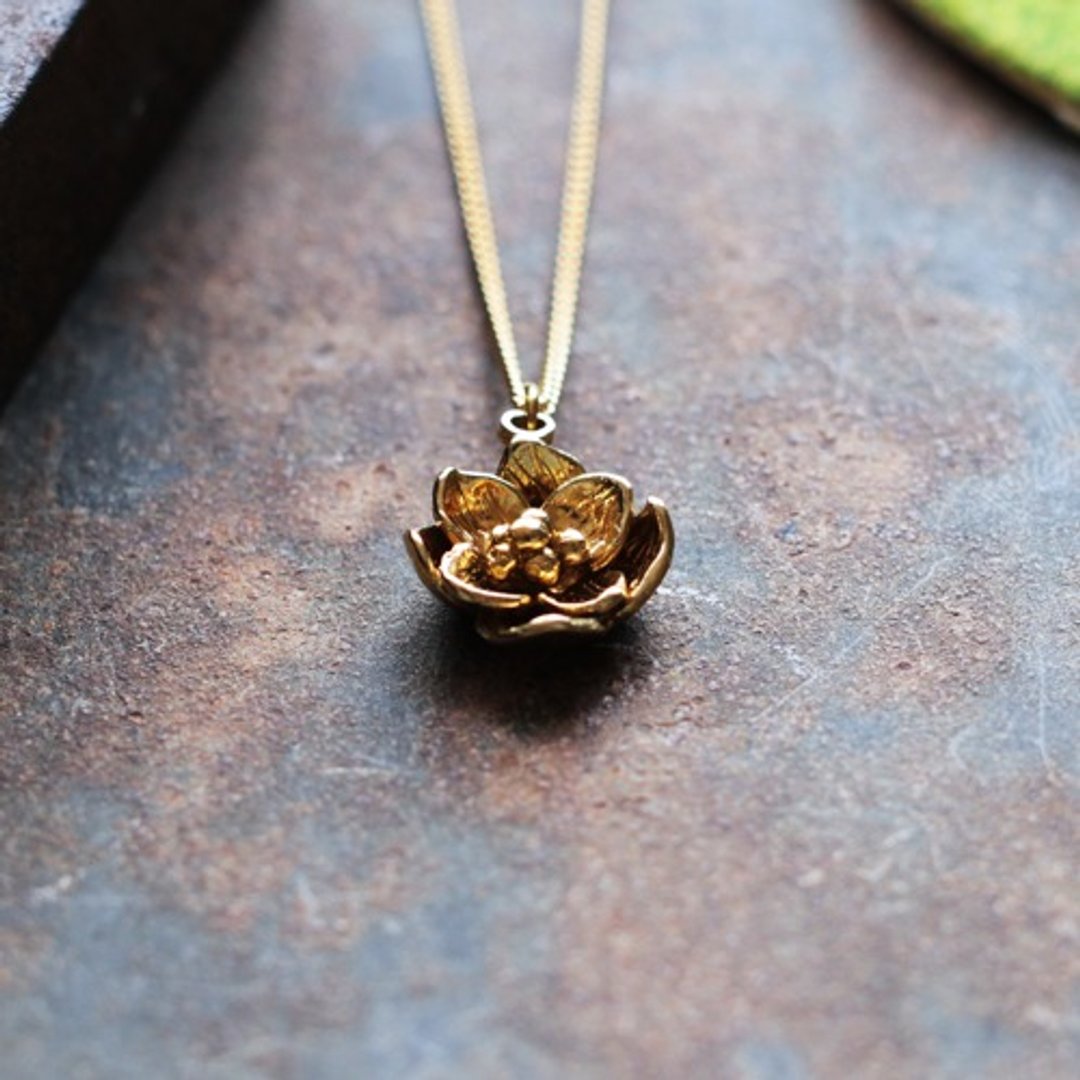 Flower with 8 petals N533 - 项链 - 其他金属 金色