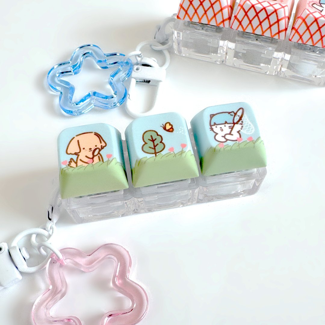 捕捉蝴蝶键帽钥匙圈 疗愈小物 狗狗猫猫图案 - 吊饰 - 塑料 