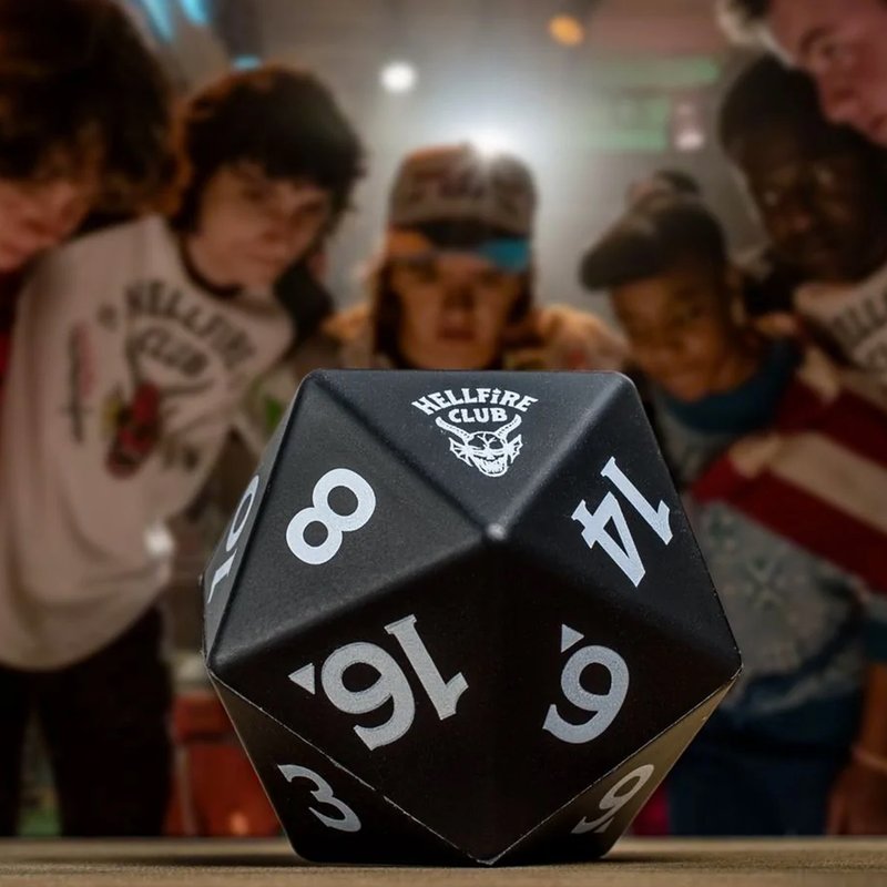 Paladone Stranger Things 怪奇物语20面骰子D20舒压球 - 其他 - 塑料 黑色