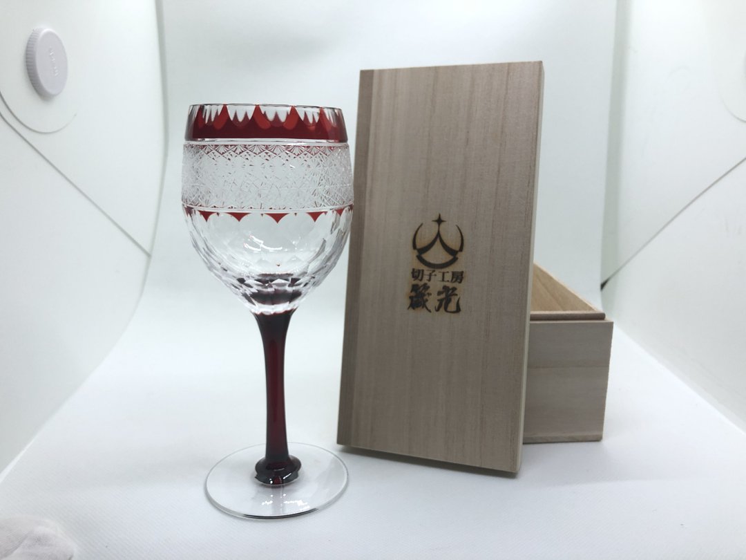 Chrysanthemum tie and turtle shell wine glass - 酒杯/酒器 - 玻璃 红色