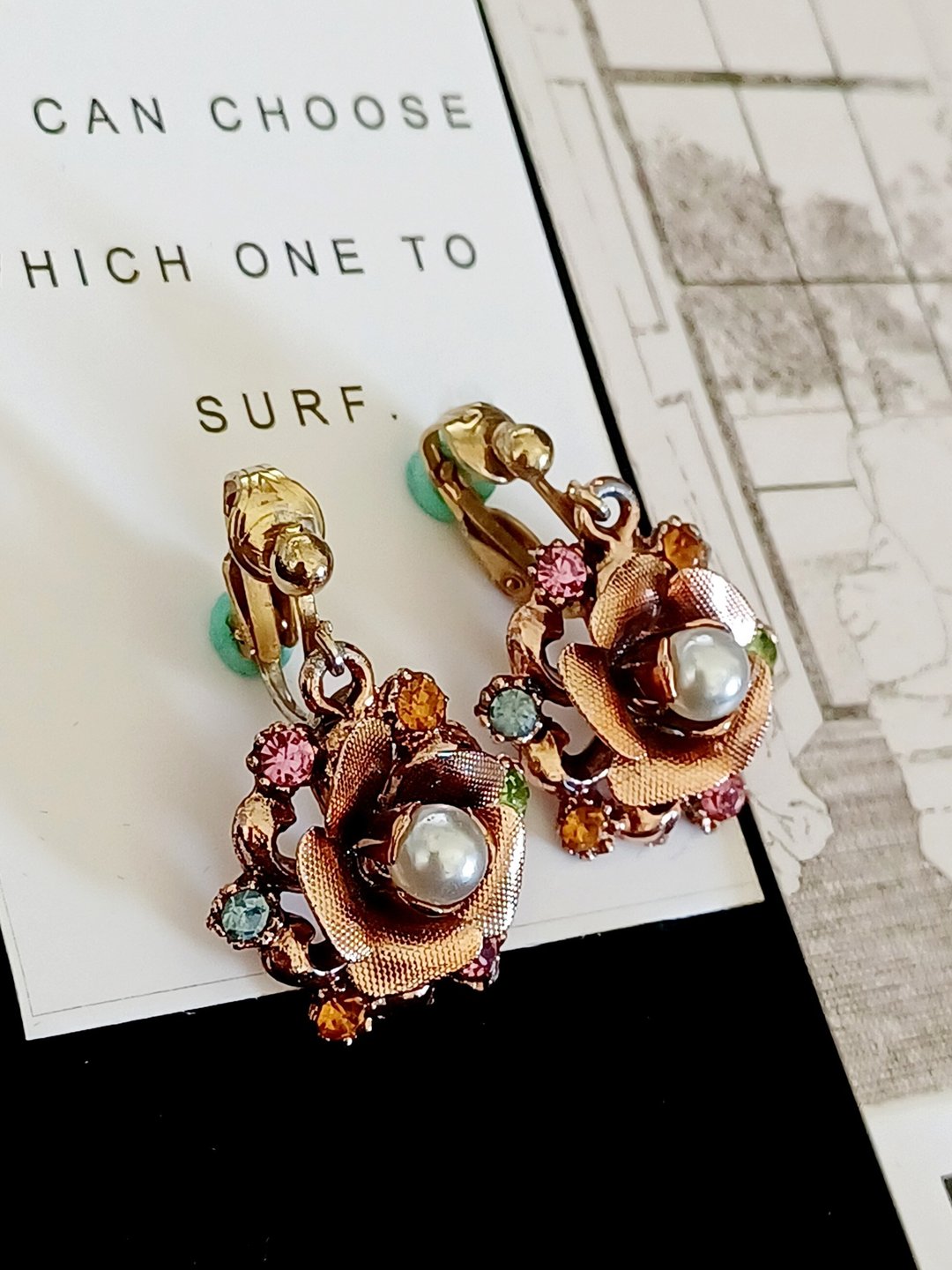 vintage jewelry  亮铜珍珠玫瑰莱茵 夹式耳环 - 耳环/耳夹 - 其他金属 