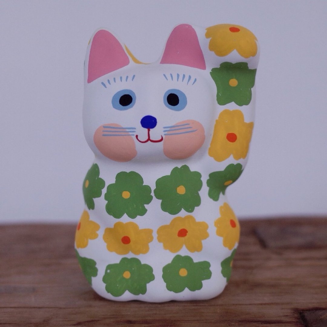 手作花纹招财猫摆件 黄色与绿色 ( 左手招人缘・招客 ) - 玩偶/公仔 - 纸 绿色